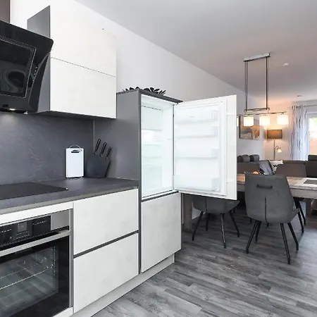 Ella Holiday home